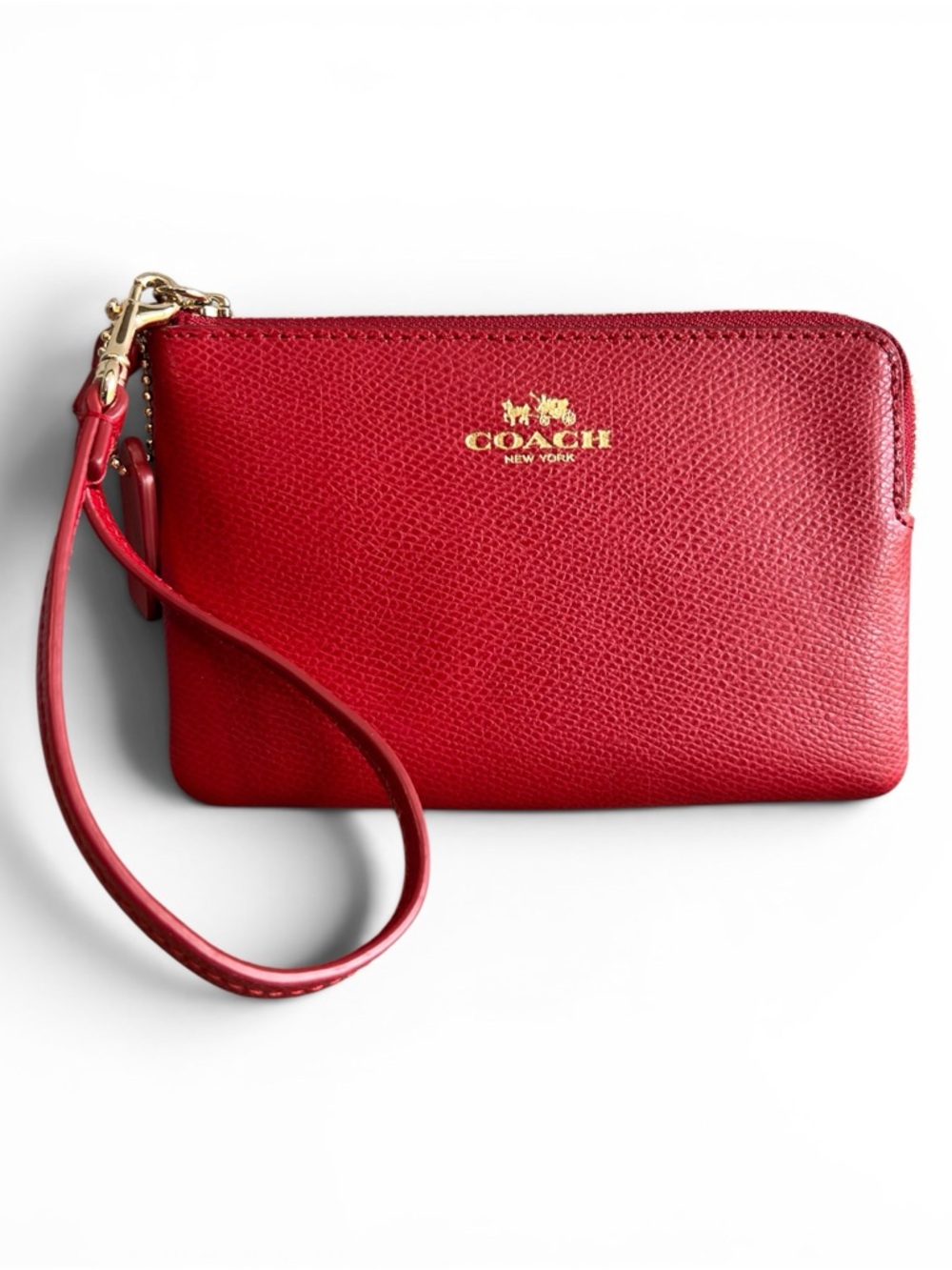 Coach Corner Zip Wristlet Red Pebble Leather Gold Hardware